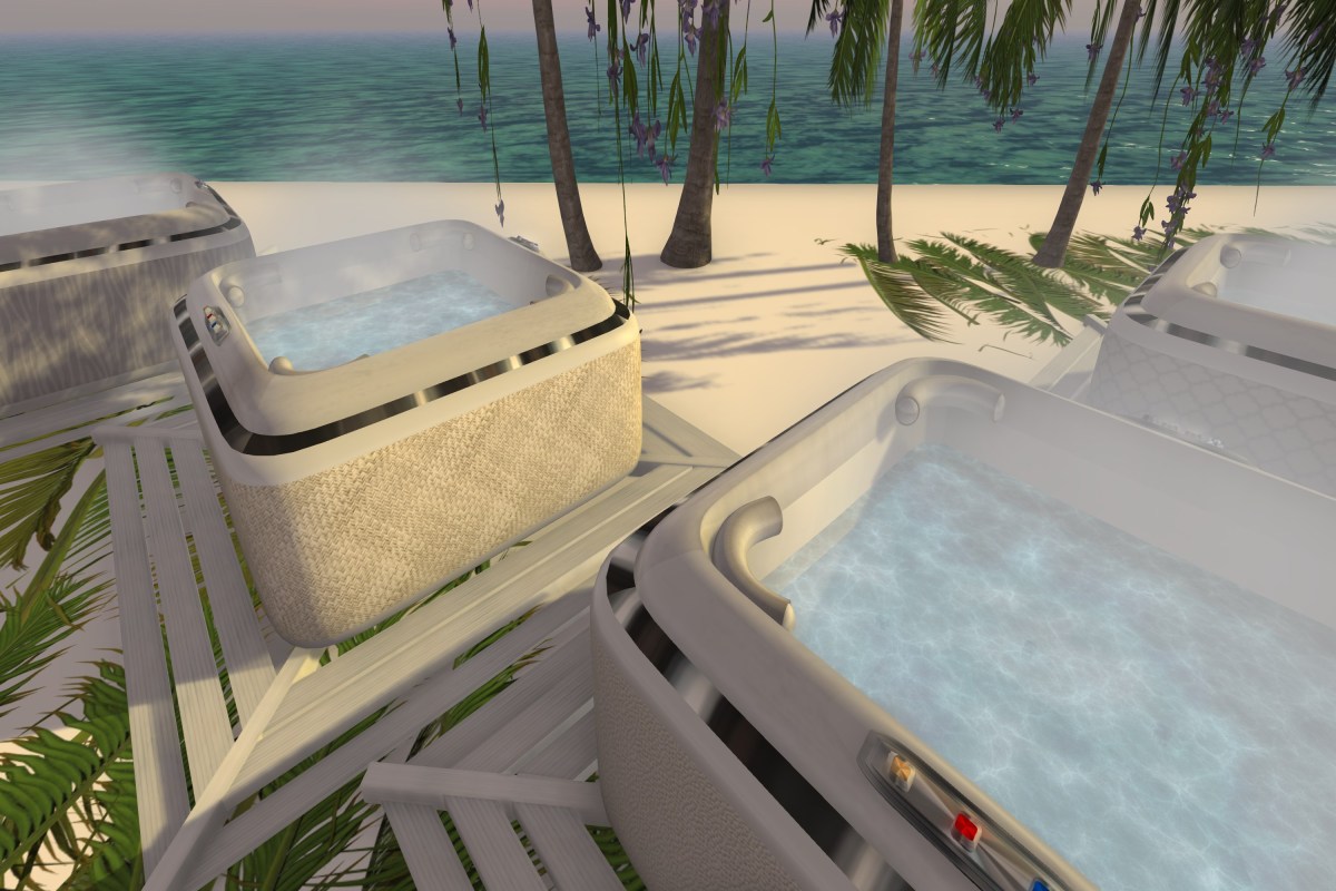 Ivories Hot Tub_005